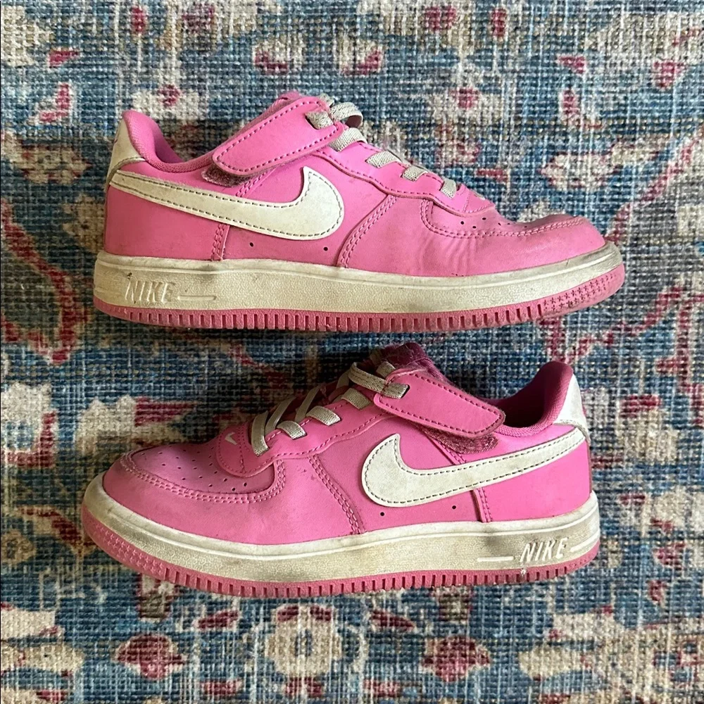 👟 🩷 NIKE Kids Sneakers force1 low EasyOn sneakers pink white girls size 1